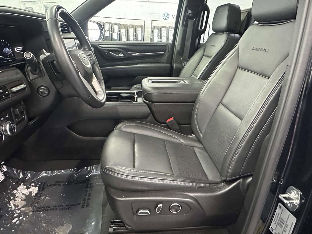 Certified 2024 GMC Yukon Denali w/ Advanced Technology Package image 22