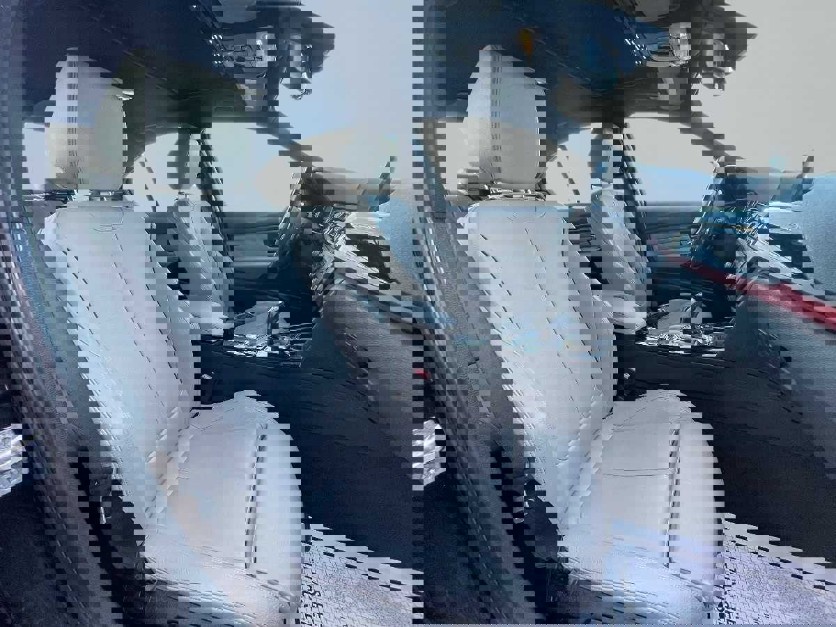 Used 2013 BMW 335i Sedan image 12