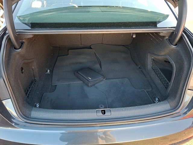 Used 2018 Audi A4 2.0T Ultra Premium w/ Convenience Package image 34