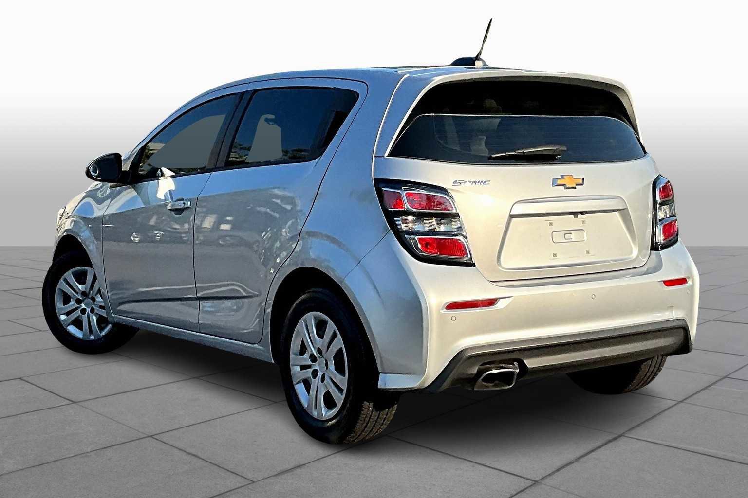 Used 2020 Chevrolet Sonic LT image 11