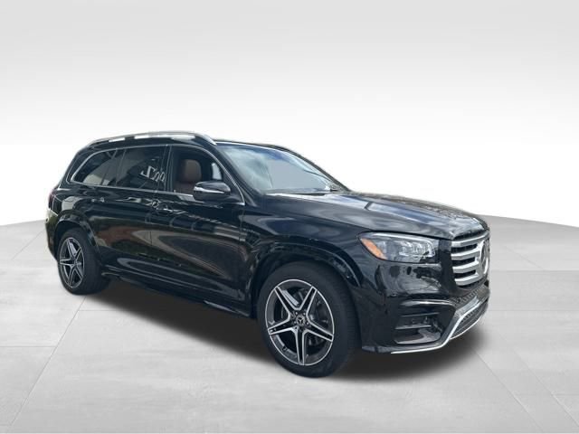 Used 2025 Mercedes-Benz GLS 450 4MATIC image 7