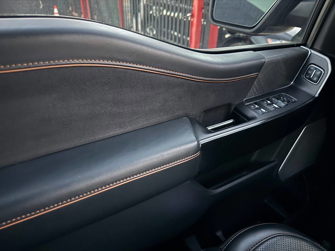 Used 2021 Ford F150 Platinum w/ Max Trailer Tow Package image 20