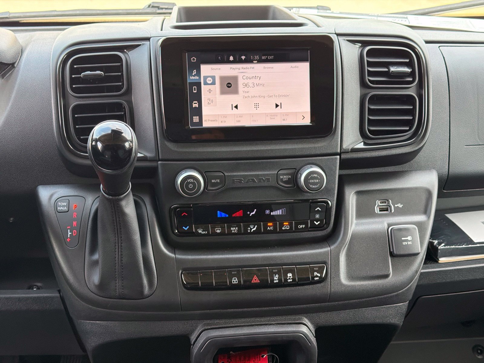 New 2027 RAM ProMaster 3500 w/ Safety Group FWD image 18