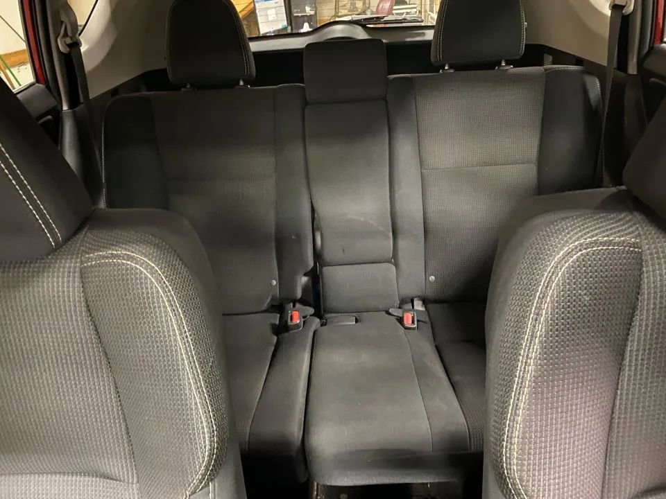 Used 2016 Toyota RAV4 XLE image 26