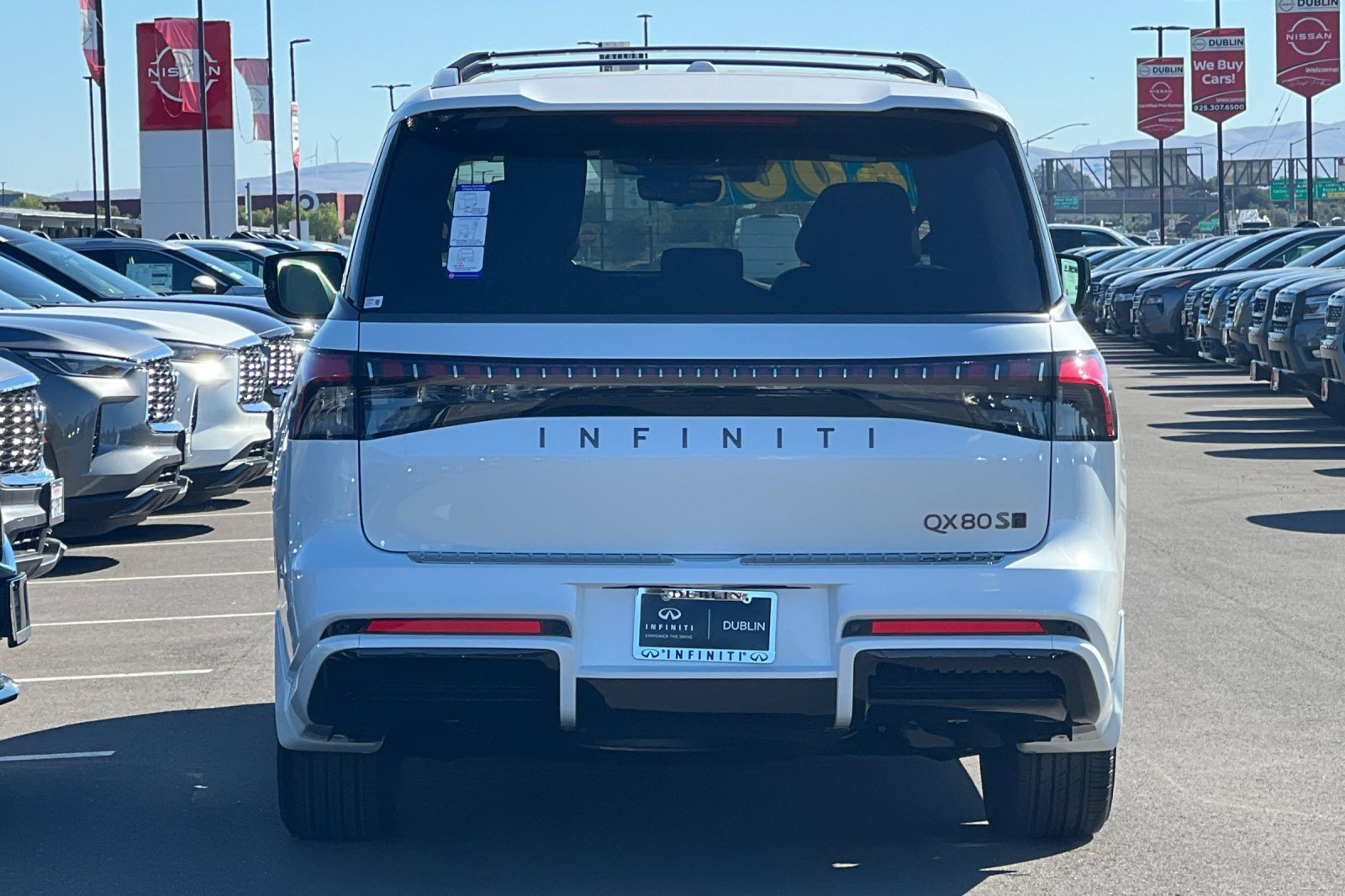 New 2026 INFINITI QX80 4WD image 4