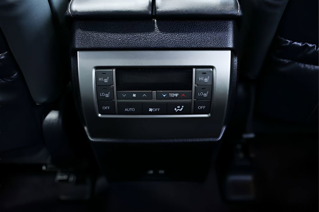 Used 2020 Lexus GX 460 Premium w/ Premium Package image 42