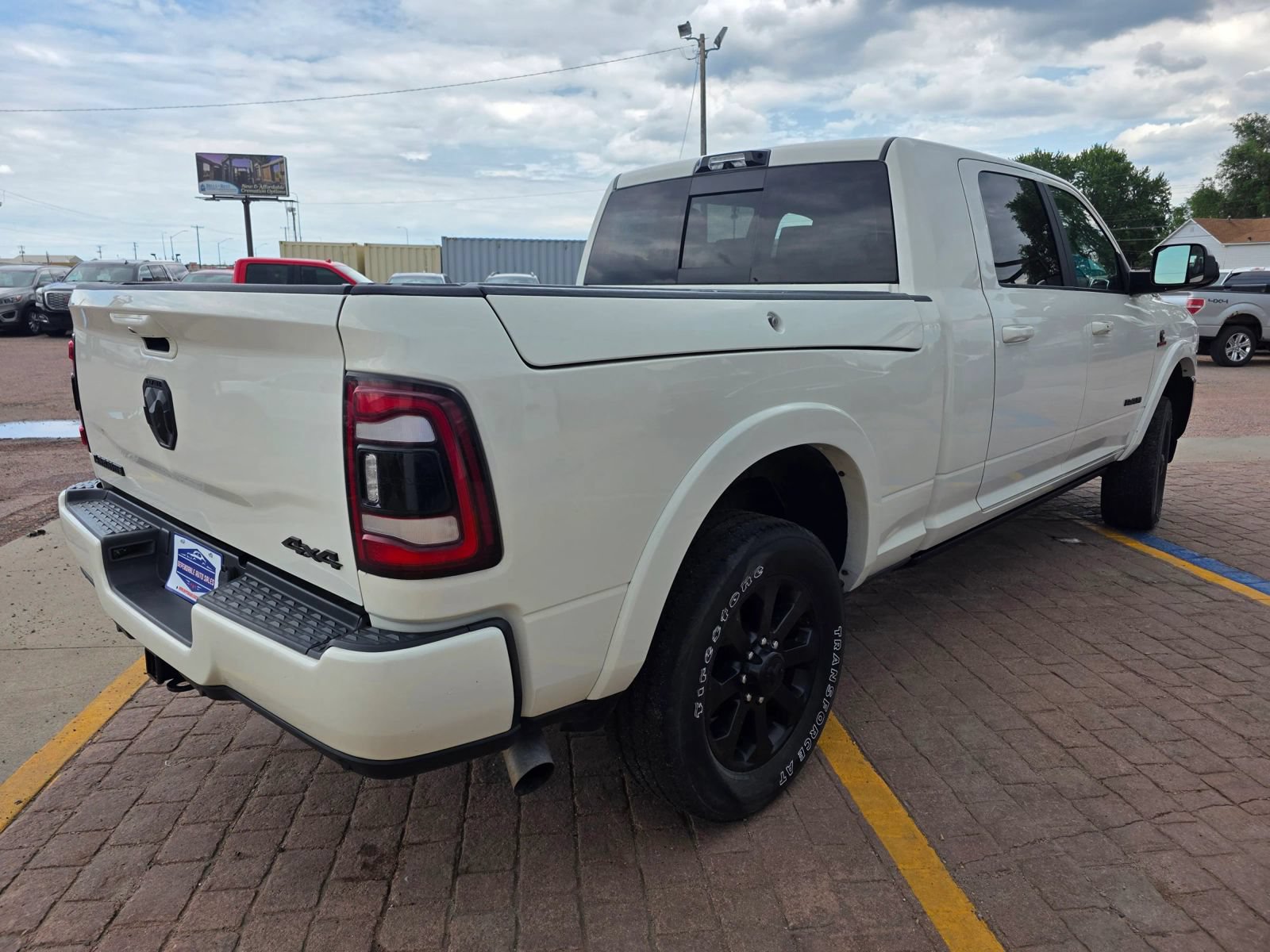 Used 2022 RAM 3500 Laramie AWD/4WD image 6
