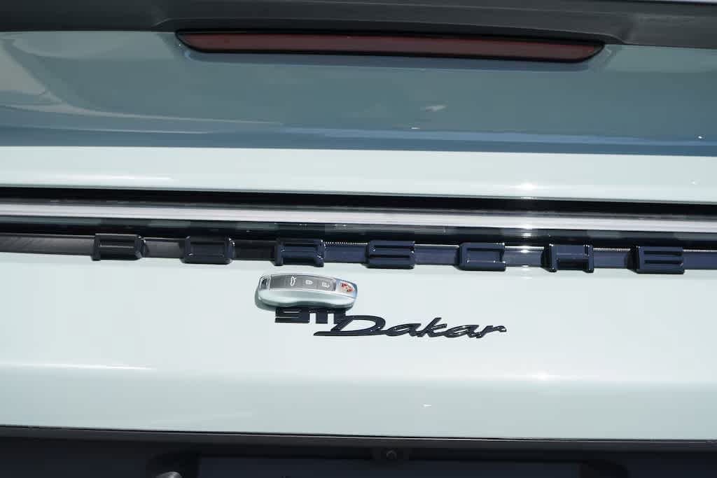Used 2024 Porsche 911 Dakar AWD/4WD image 20