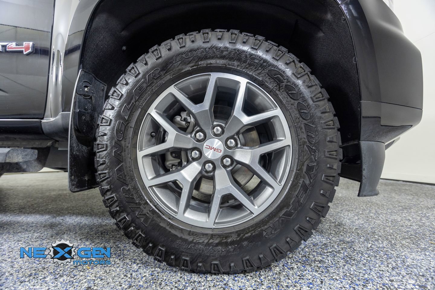 Used 2022 GMC Canyon AT4 AWD/4WD image 47