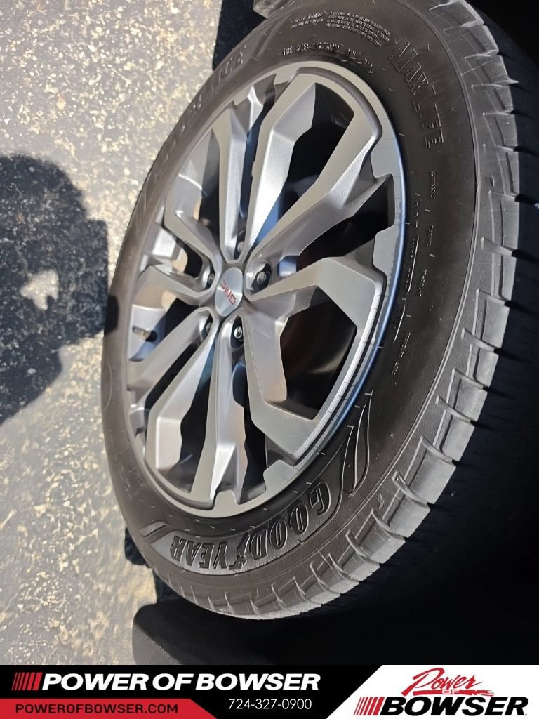Used 2019 GMC Terrain SLT w/ Preferred Package AWD/4WD image 8