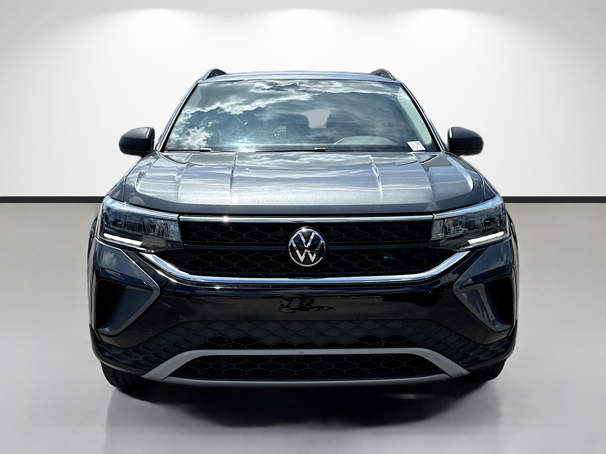 Used 2023 Volkswagen Taos S FWD image 8