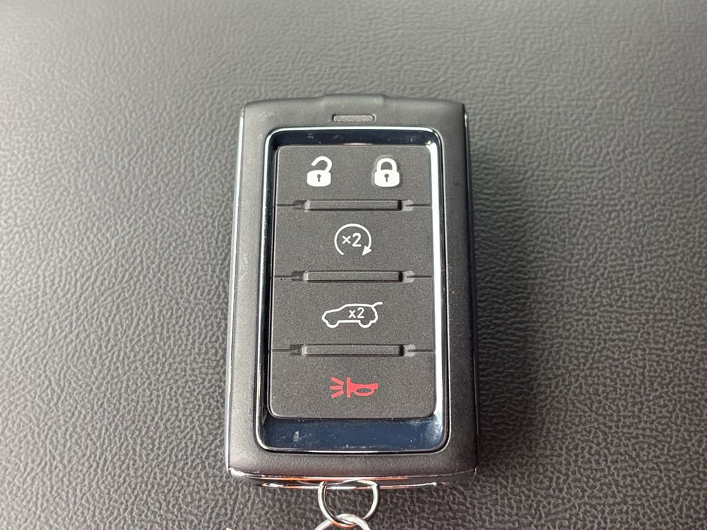 New 2026 Jeep Grand Cherokee Altitude RWD image 25