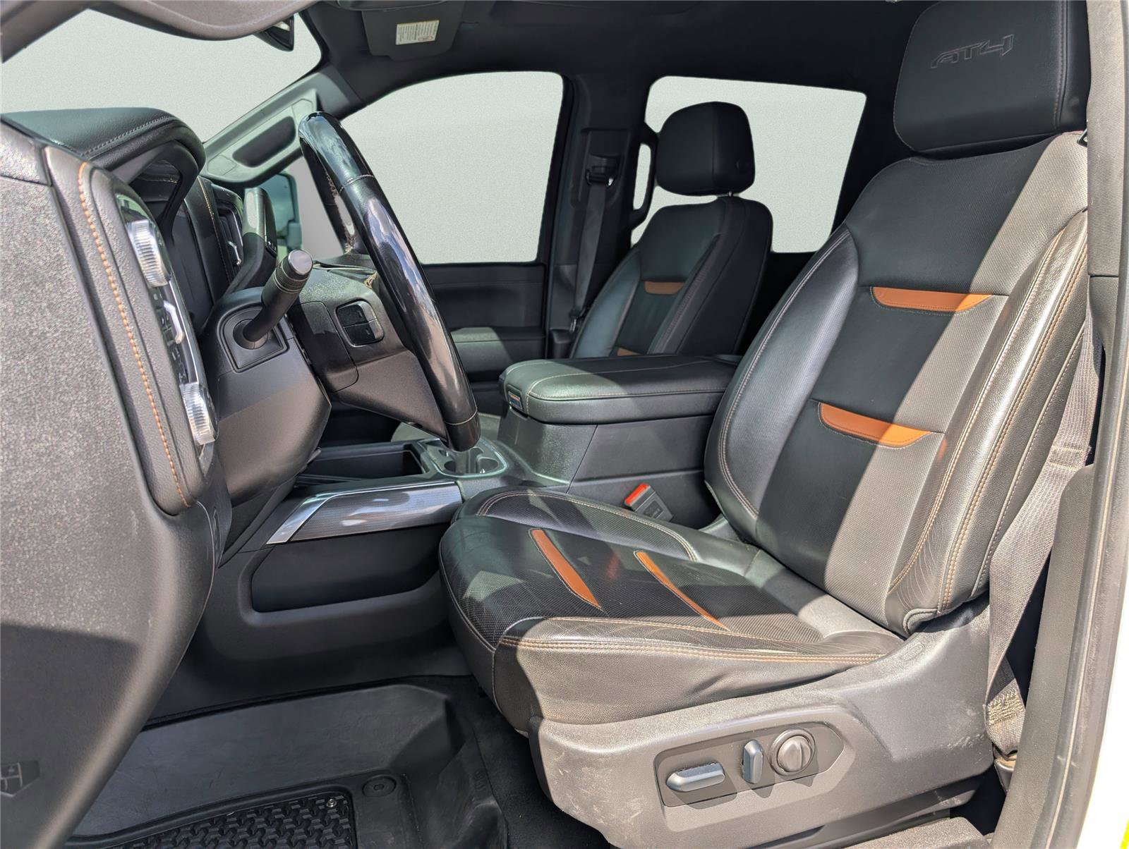 Used 2023 GMC Sierra 3500 AT4 w/ AT4 Preferred Package image 11