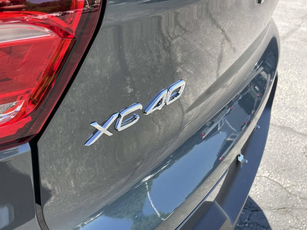 New 2026 Volvo XC40 B5 Ultra w/ Protection Package Premier AWD/4WD image 8