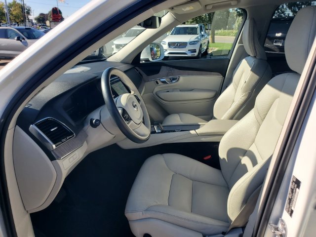 Used 2024 Volvo XC90 T8 Plus w/ Protection Package Premier AWD/4WD image 15