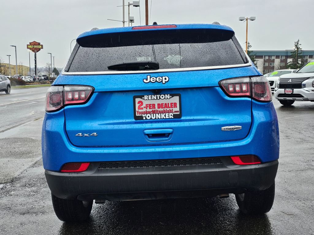 Used 2024 Jeep Compass Latitude AWD/4WD image 6