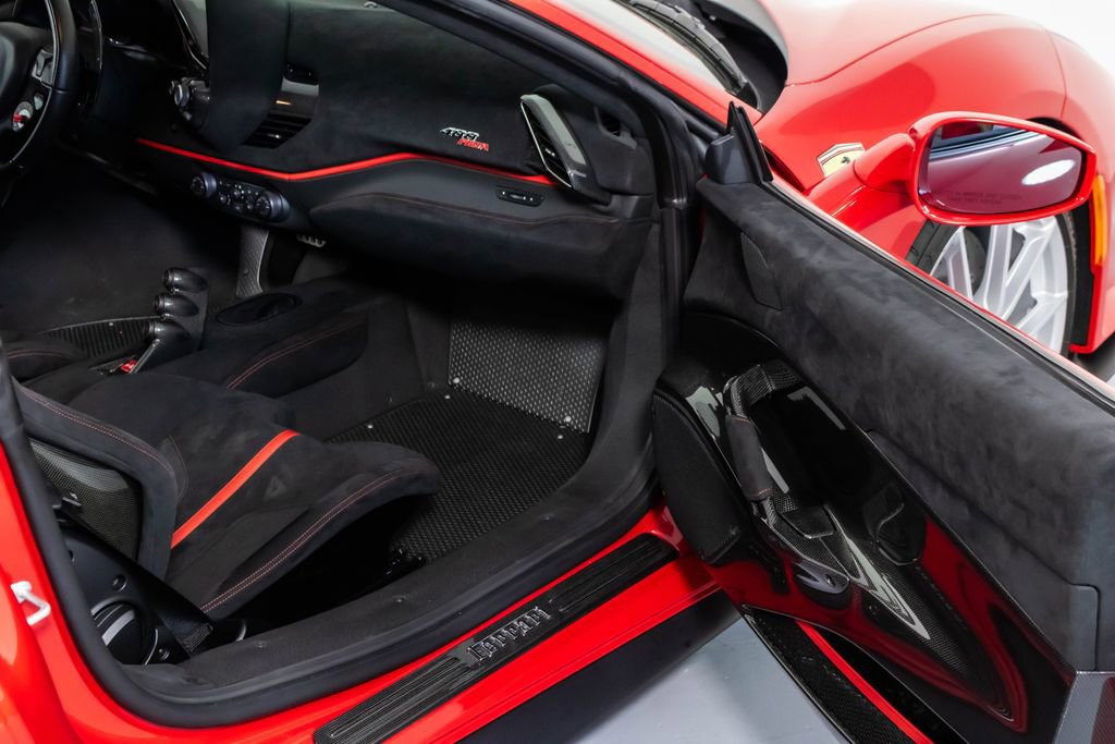 Used 2019 Ferrari 488 Pista Coupe image 48