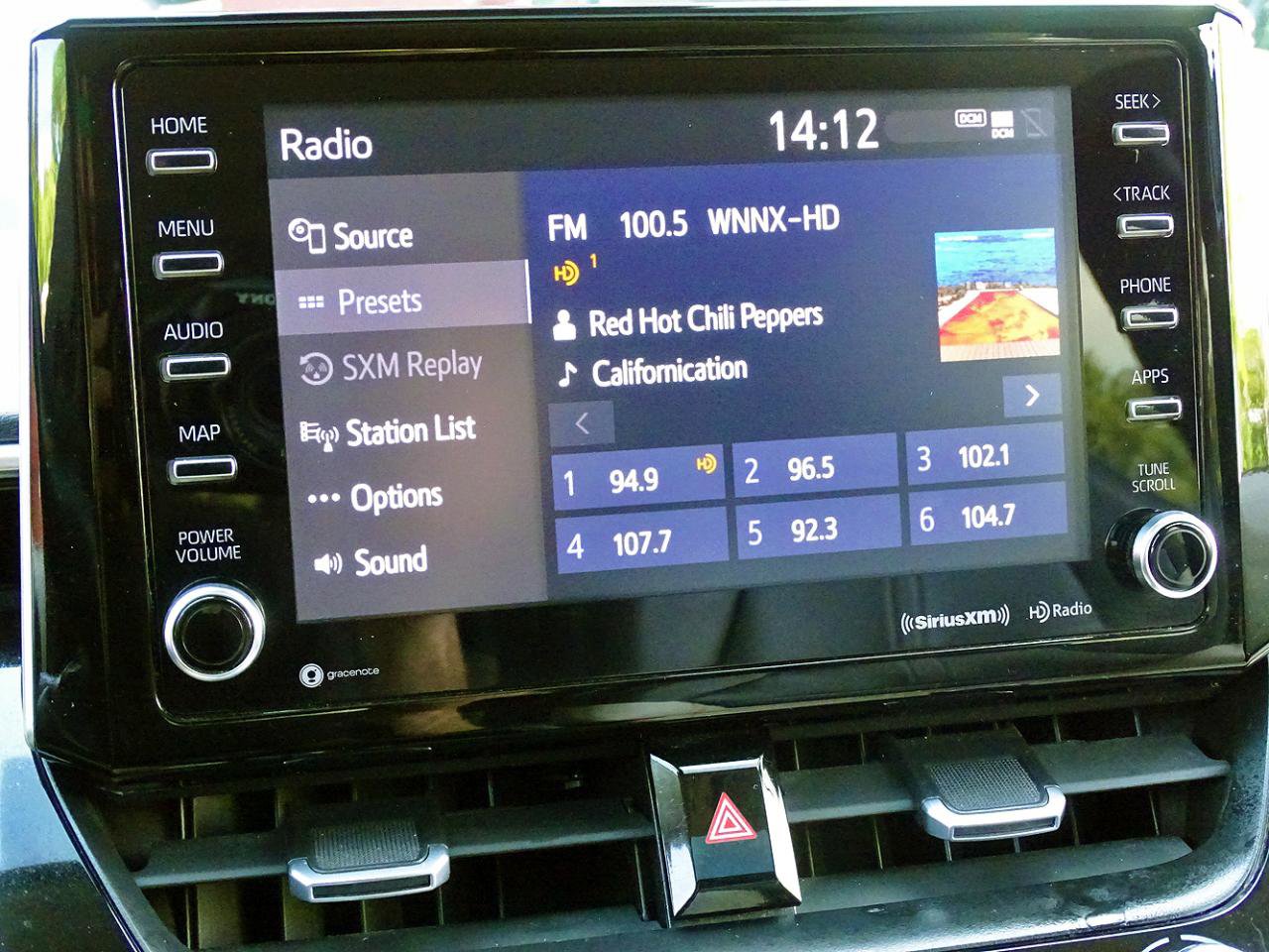 Used 2022 Toyota Corolla XLE FWD image 47
