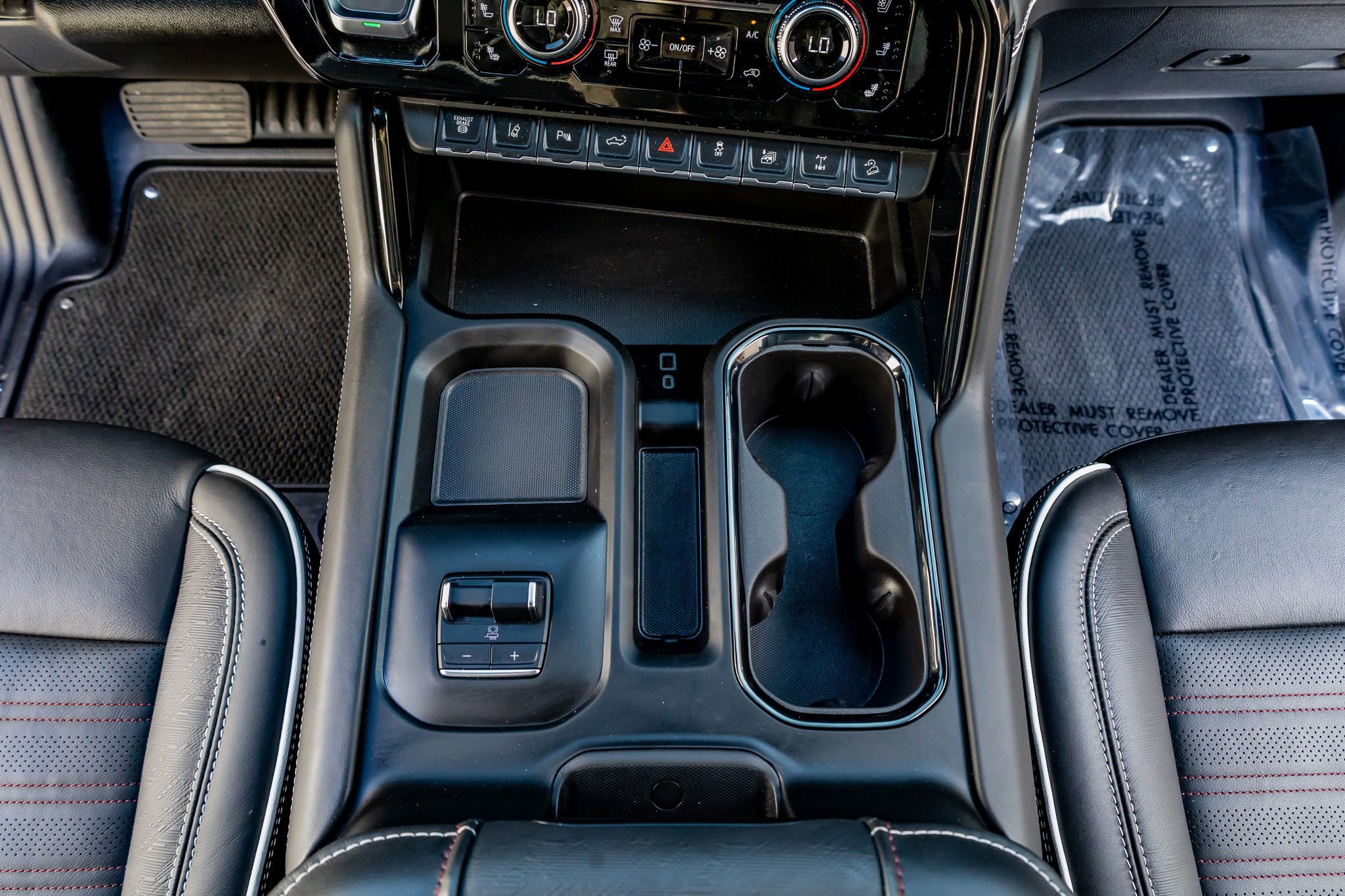 Used 2025 GMC Sierra 2500 AT4X w/ Snow Plow Prep/Camper Package image 28