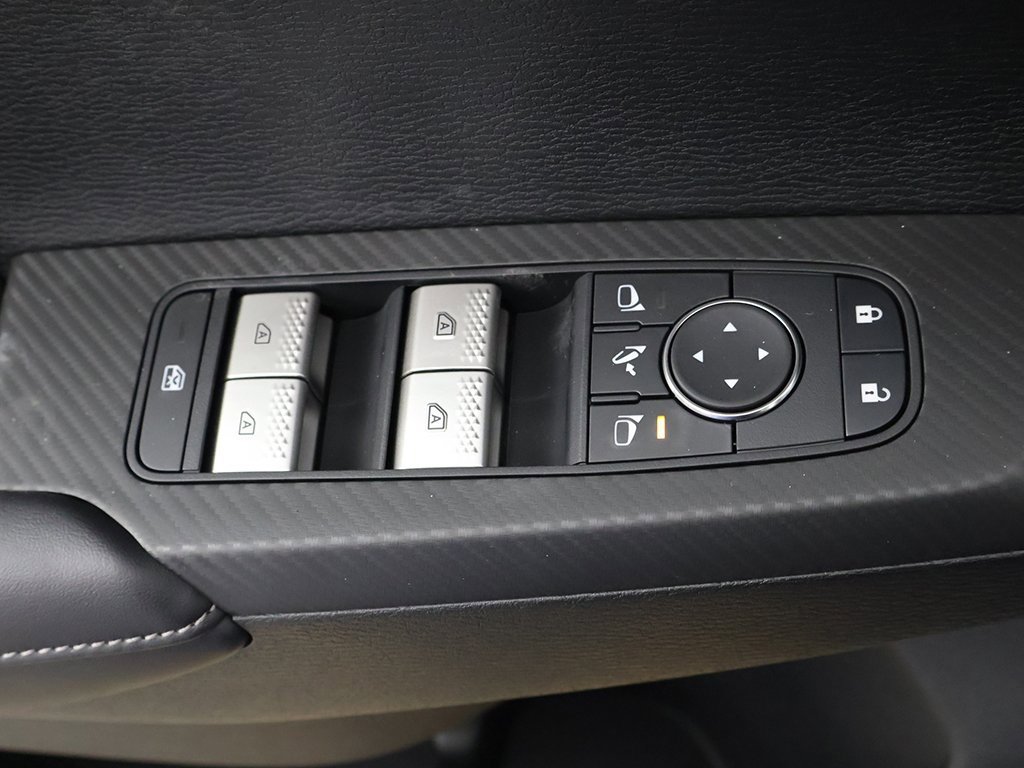 New 2026 Mitsubishi Outlander SE image 35