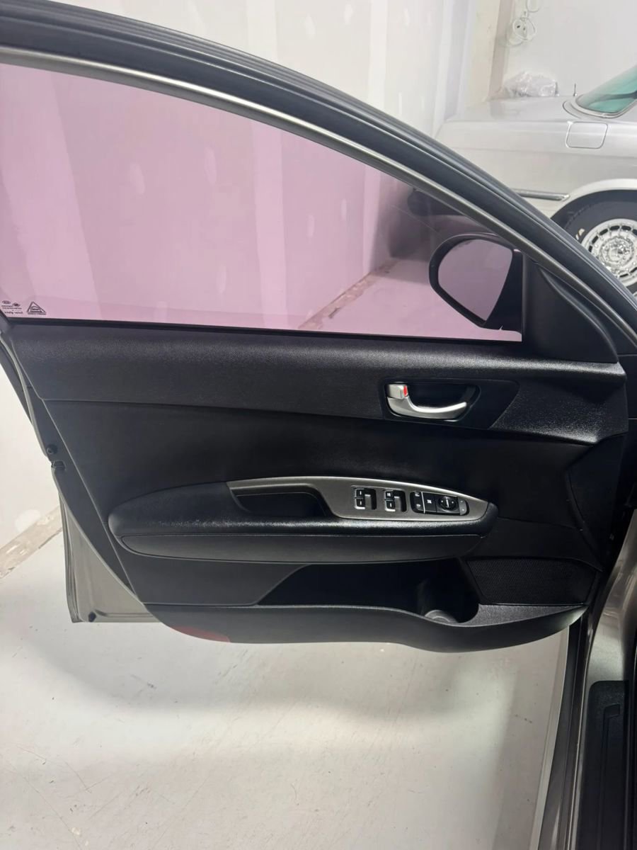 Used 2016 Kia Optima LX FWD image 6