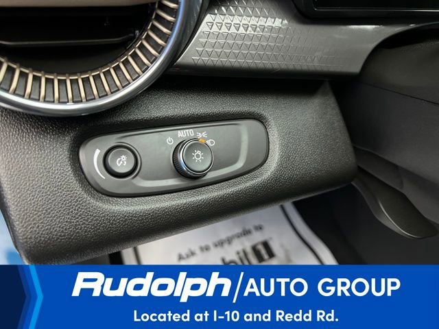 Certified 2025 Chevrolet Trax ACTIV w/ Driver Confidence Package image 15