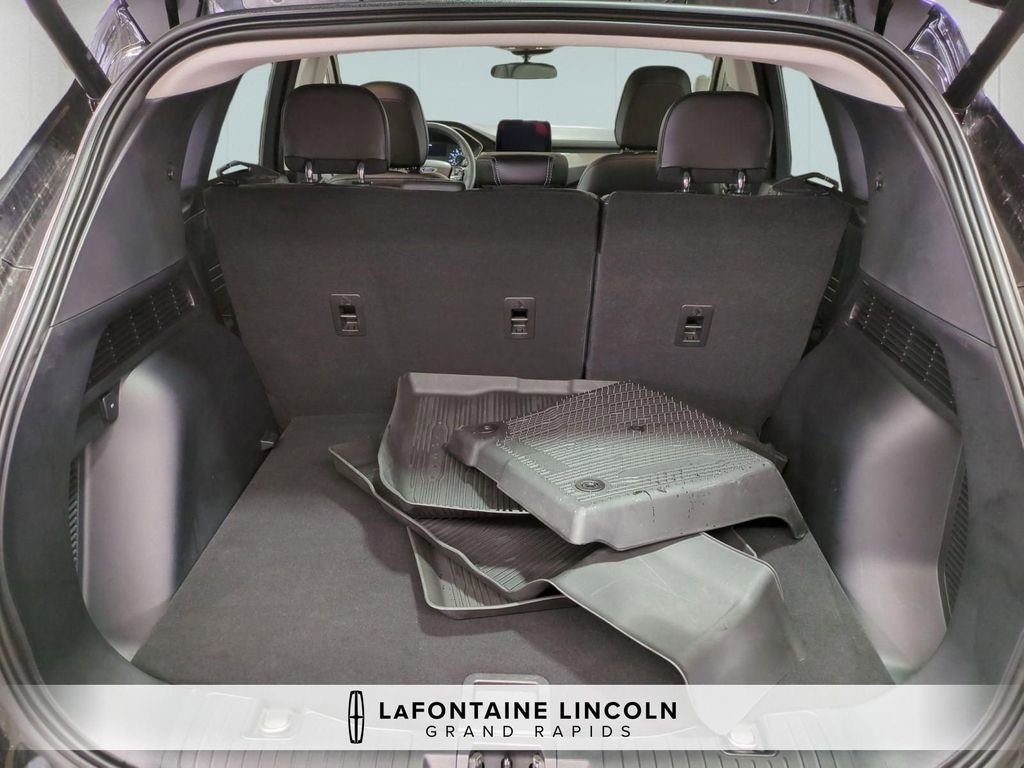 Used 2022 Ford Escape SEL image 29