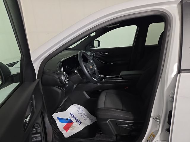 Used 2025 Chevrolet Equinox LT AWD/4WD image 12