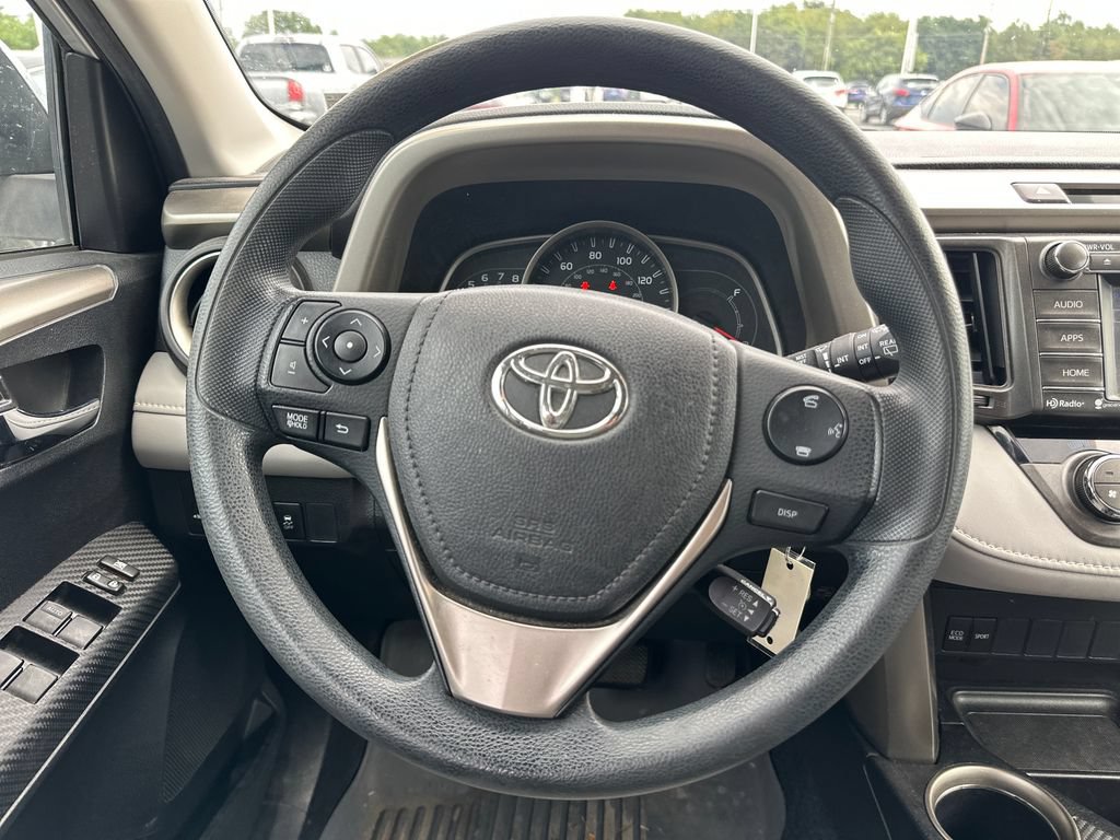 Used 2014 Toyota RAV4 XLE AWD/4WD image 13