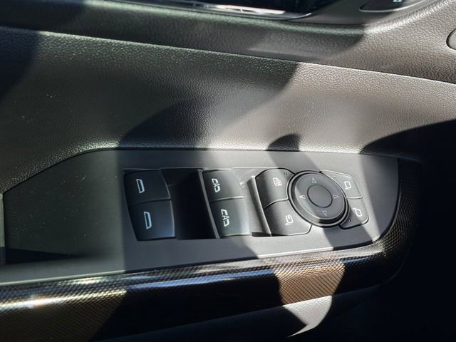 Certified 2023 GMC Acadia AT4 w/ Technology Package image 4