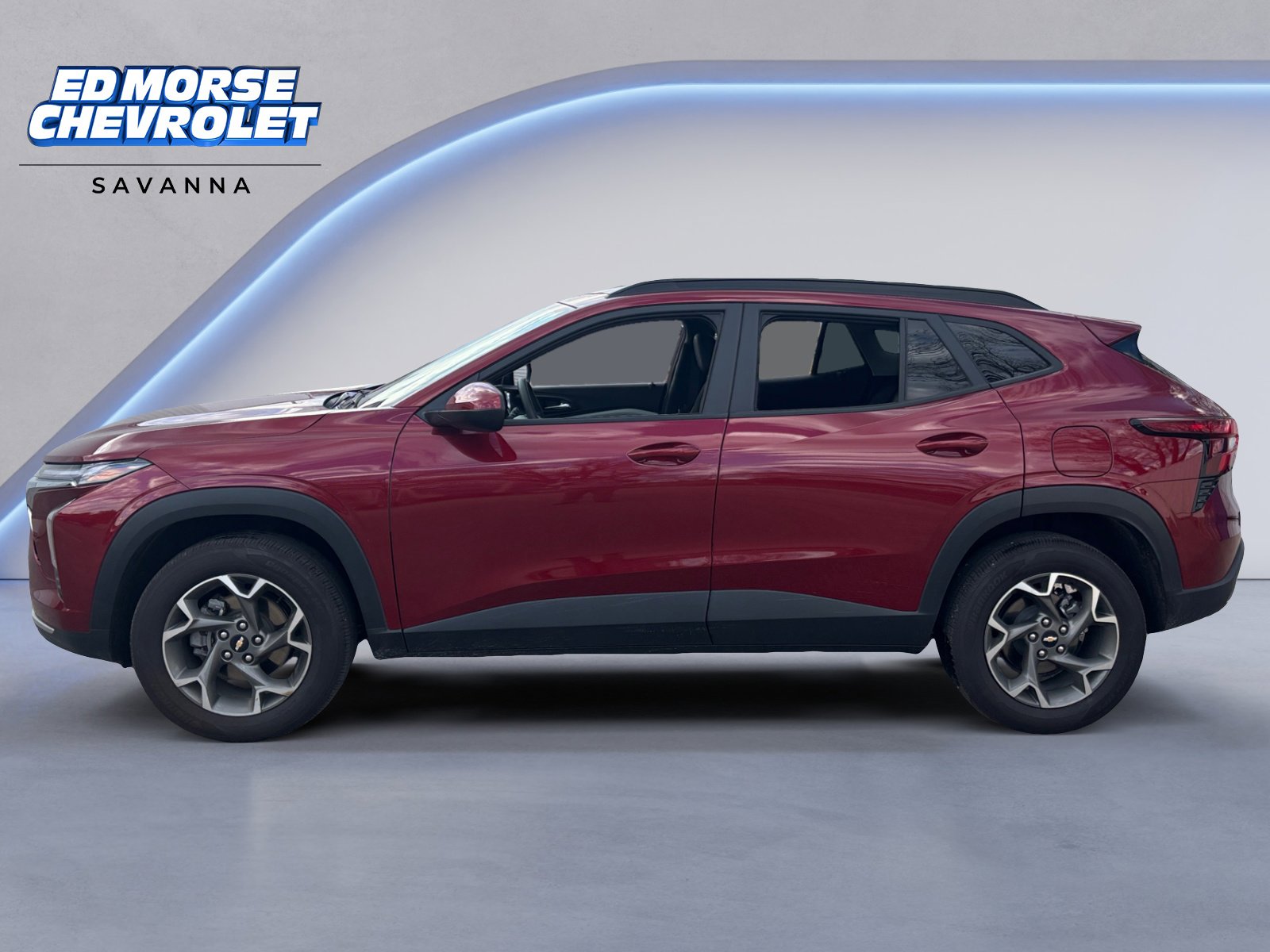 Used 2025 Chevrolet Trax LT image 2