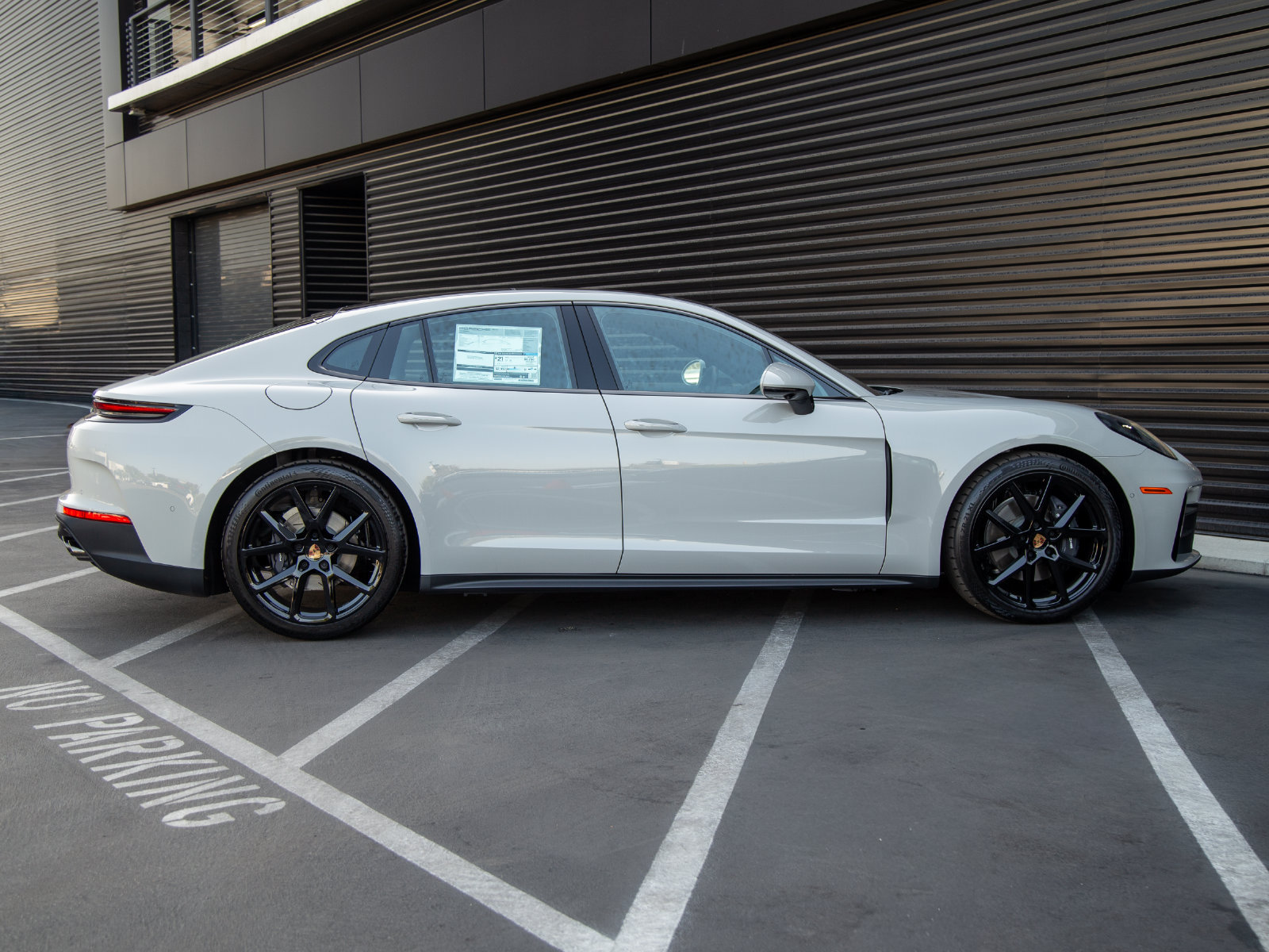New 2026 Porsche Panamera RWD image 8