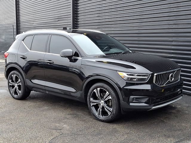 Used 2019 Volvo XC40 T5 Inscription image 9