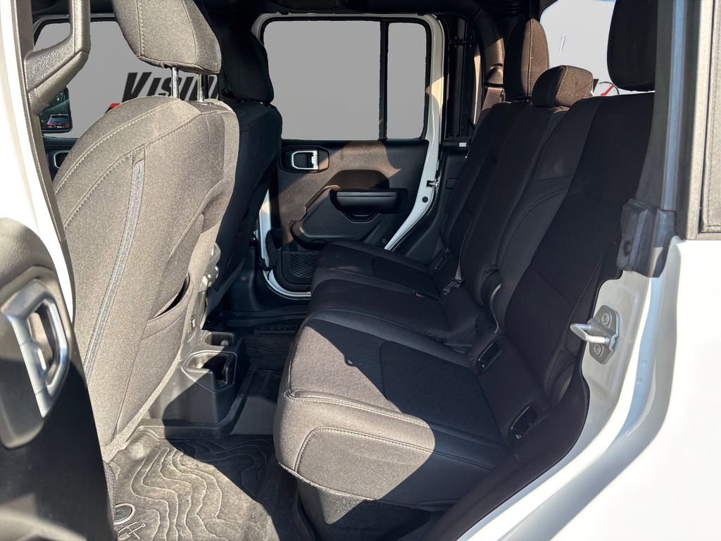 Certified 2021 Jeep Gladiator Willys image 10