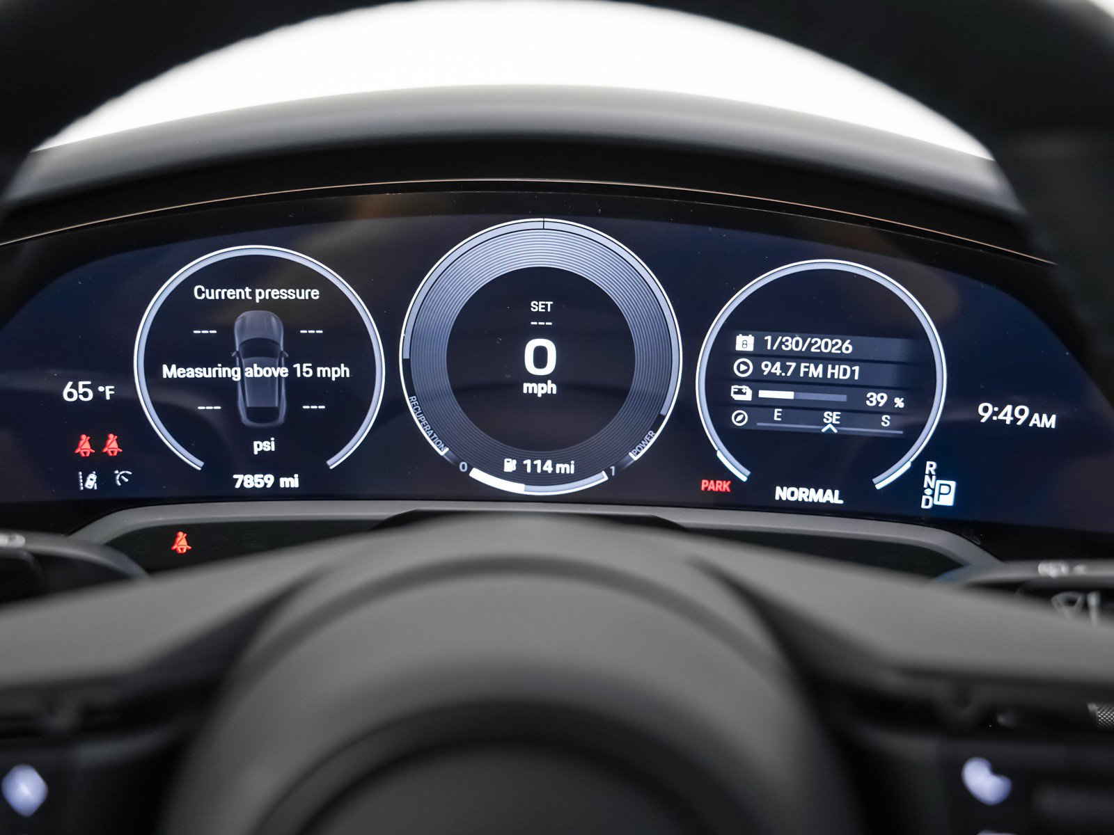 Certified 2025 Porsche Taycan 4 Cross Turismo image 17