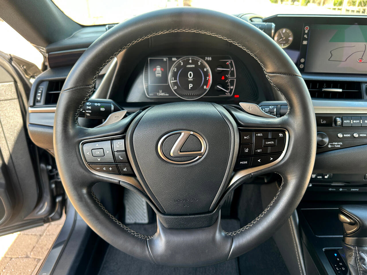 Used 2020 Lexus ES 350 w/ Luxury Package image 38