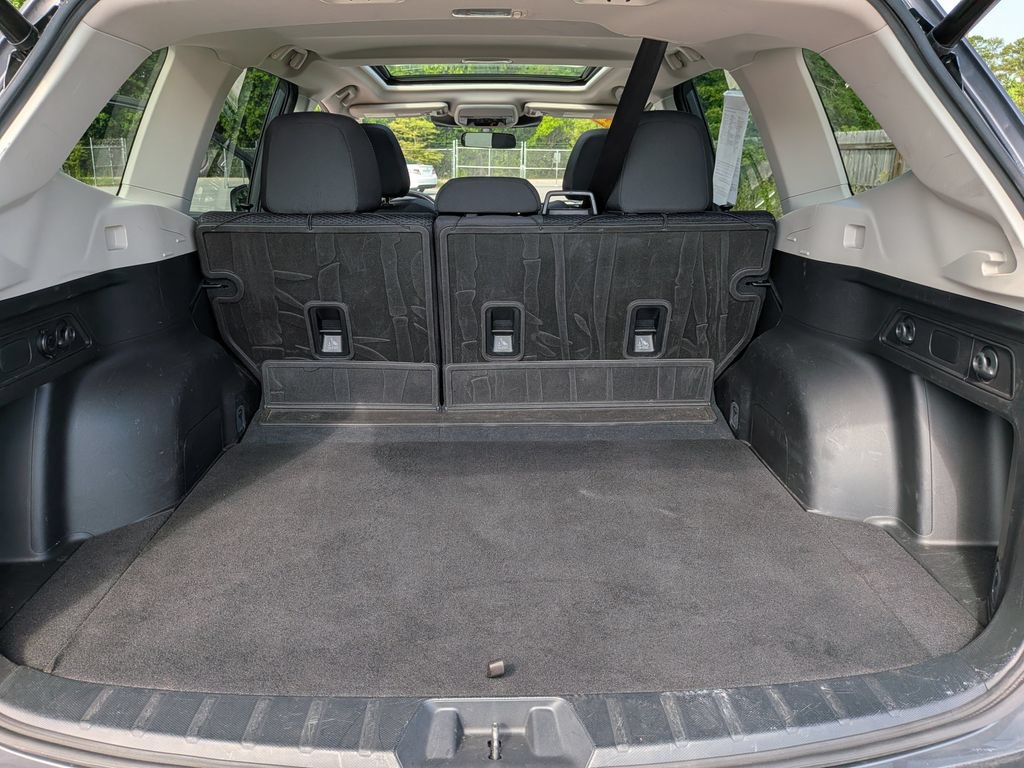 Used 2022 Subaru Forester Premium AWD/4WD image 30