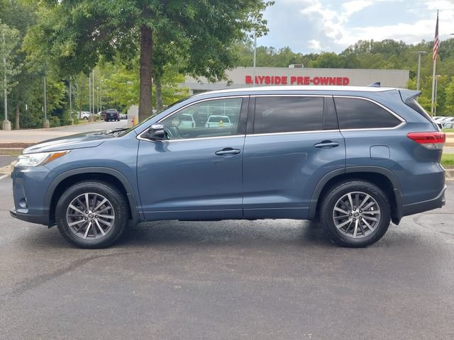 Used 2018 Toyota Highlander XLE AWD/4WD image 10