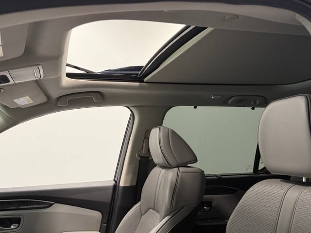 Used 2024 Honda Pilot Elite image 36