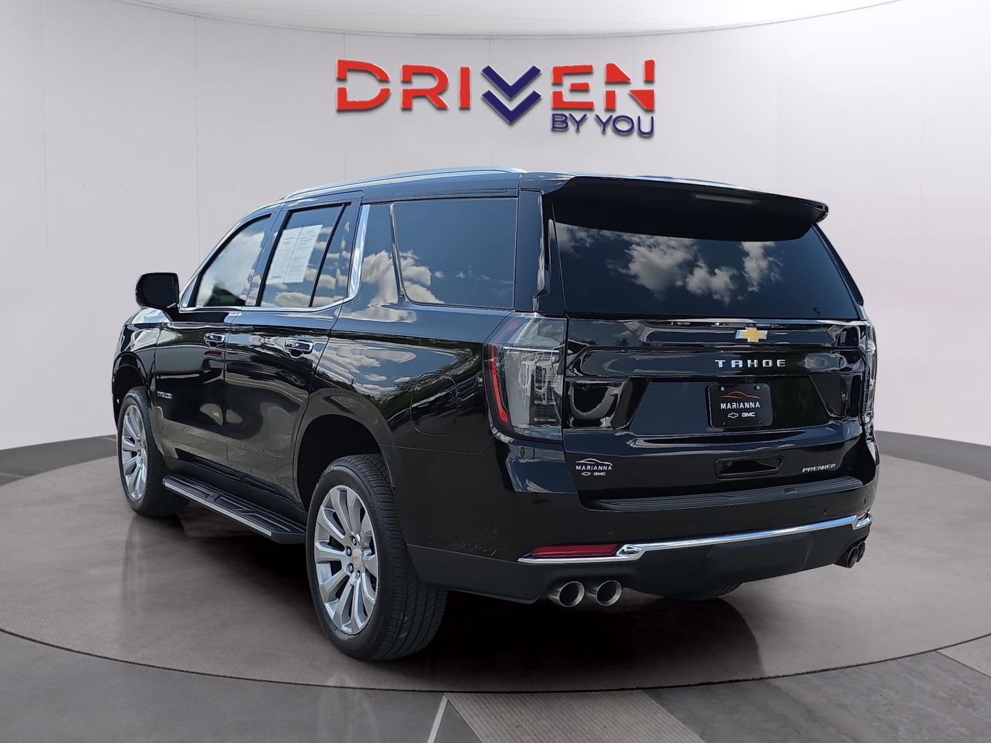 Used 2026 Chevrolet Tahoe Premier w/ Sun And Tow Package image 3