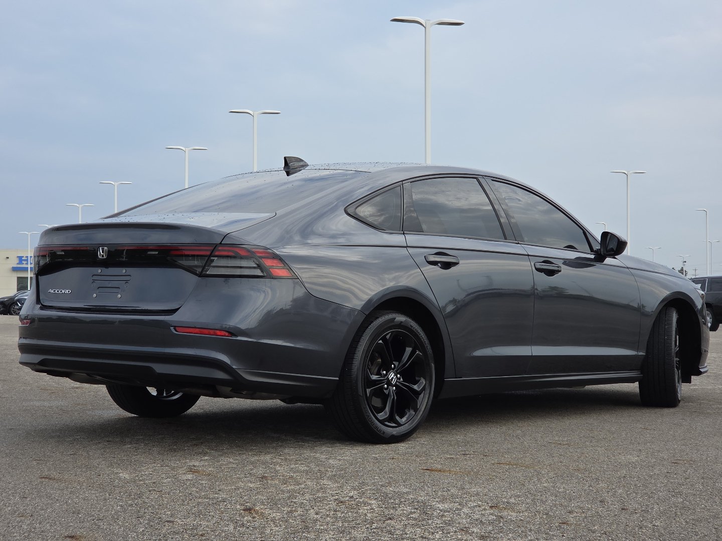 Used 2025 Honda Accord SE image 17