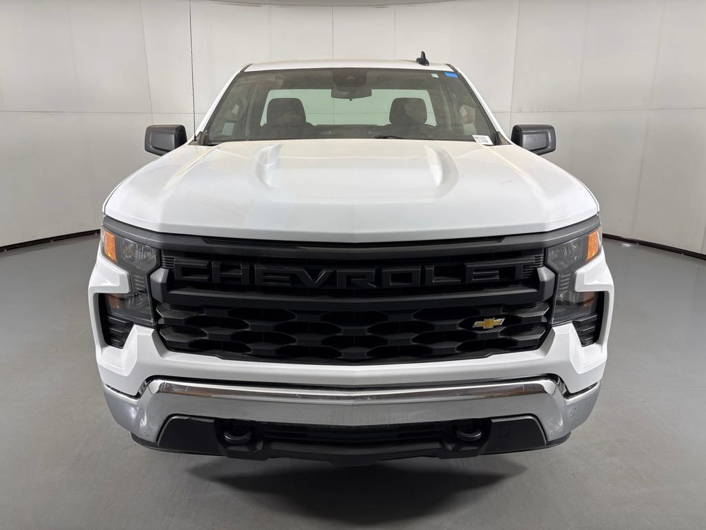 Certified 2025 Chevrolet Silverado 1500 W/T RWD image 4