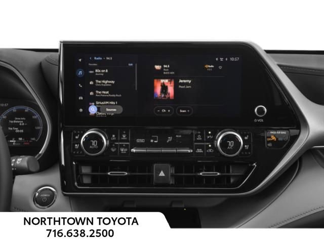 New 2026 Toyota Highlander Limited image 11