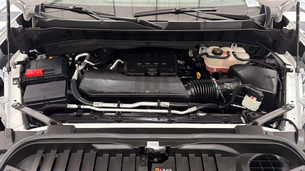 Used 2024 Chevrolet Silverado 1500 Custom image 8