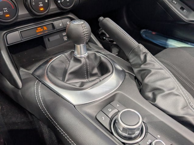 New 2026 MAZDA MX-5 Miata Club w/ Appearance Package RWD image 27
