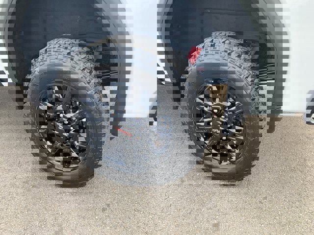 New 2026 GMC Sierra 2500 AT4 w/ AT4 Premium Plus Package image 10