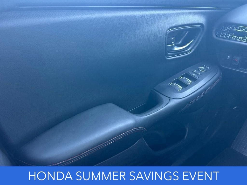 Certified 2025 Honda HR-V Sport image 15