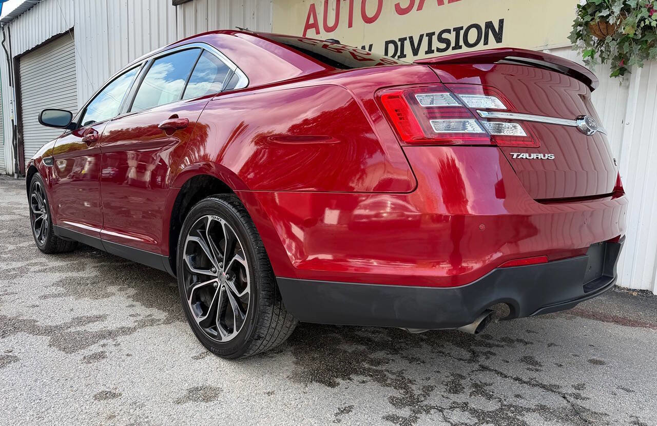 Used 2013 Ford Taurus SHO image 7