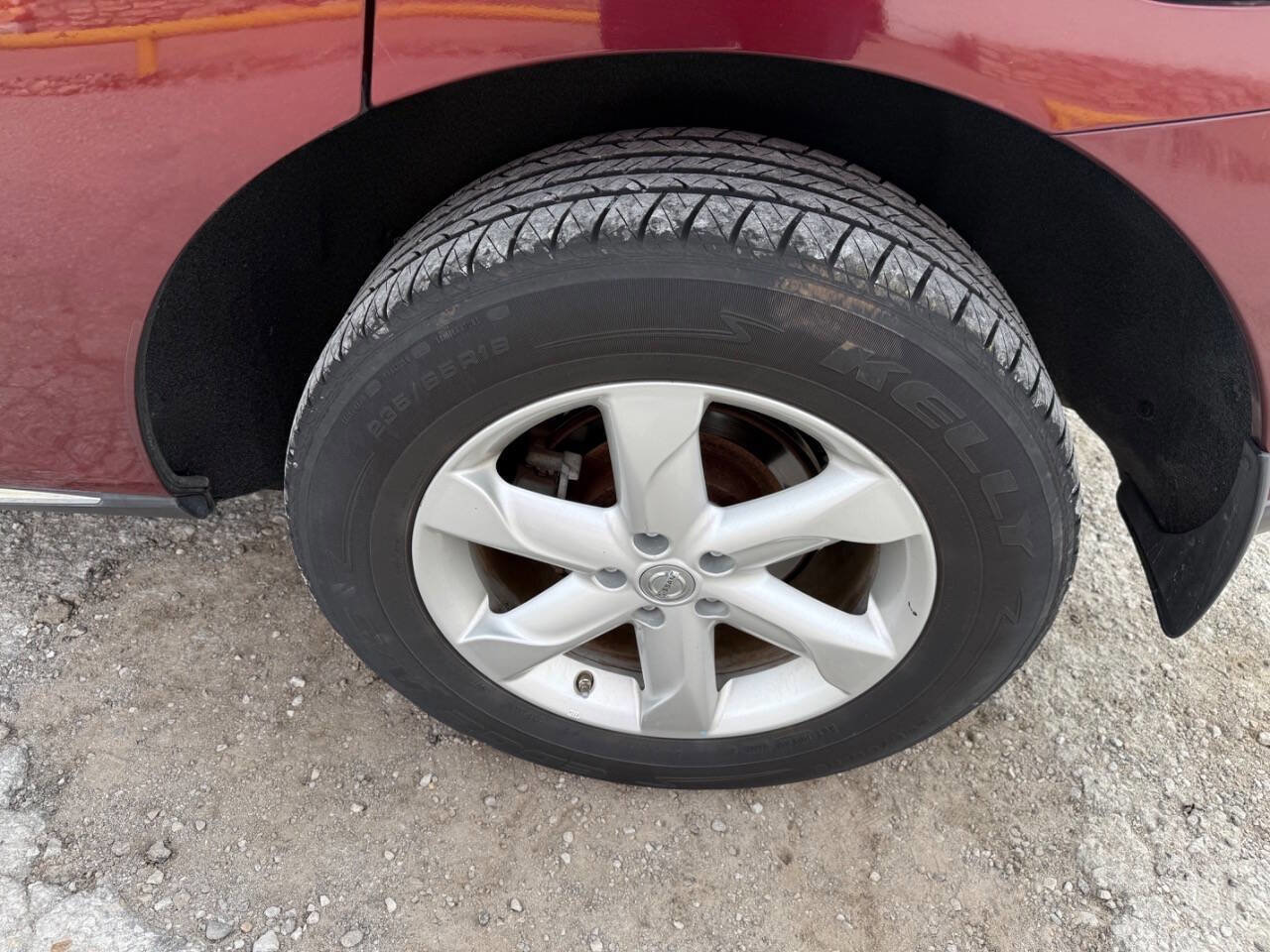 Used 2010 Nissan Murano S image 11