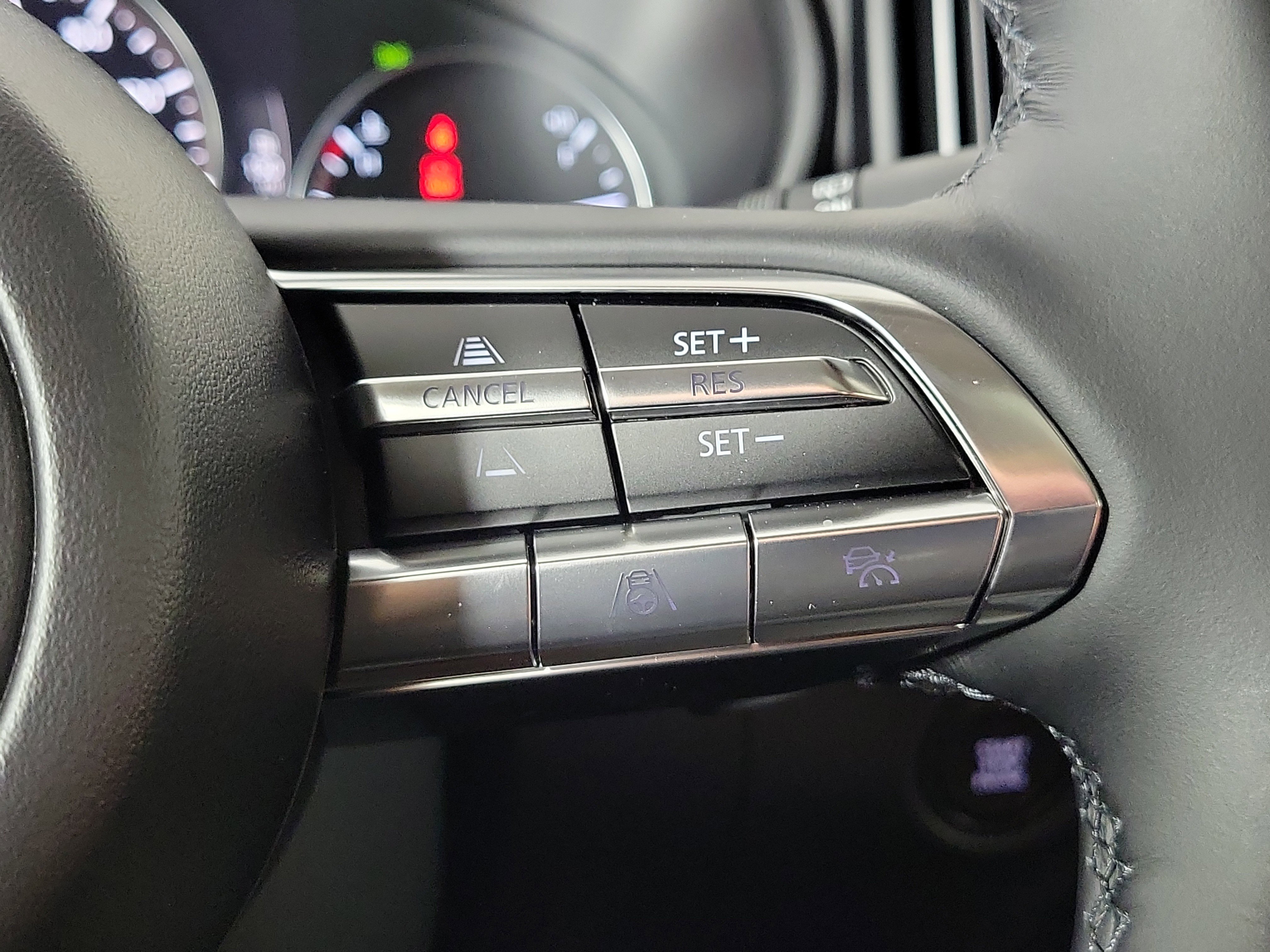 New 2025 MAZDA CX-50 AWD 2.5 Turbo w/ Weather Package image 16